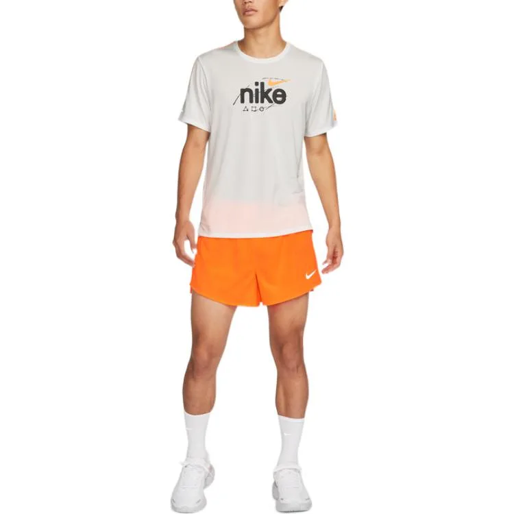 Nike Футболка мужская Mountain Peak белая с круглым вырезом умеренно прямого кроя — фото 4