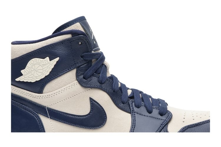Кроссовки Air Jordan Wmns Air Jordan 1 High 'Navy Cream', синий — фото 2