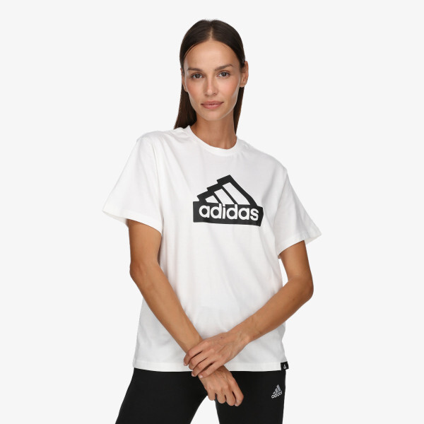 

Мод на футболку Adidas, белый