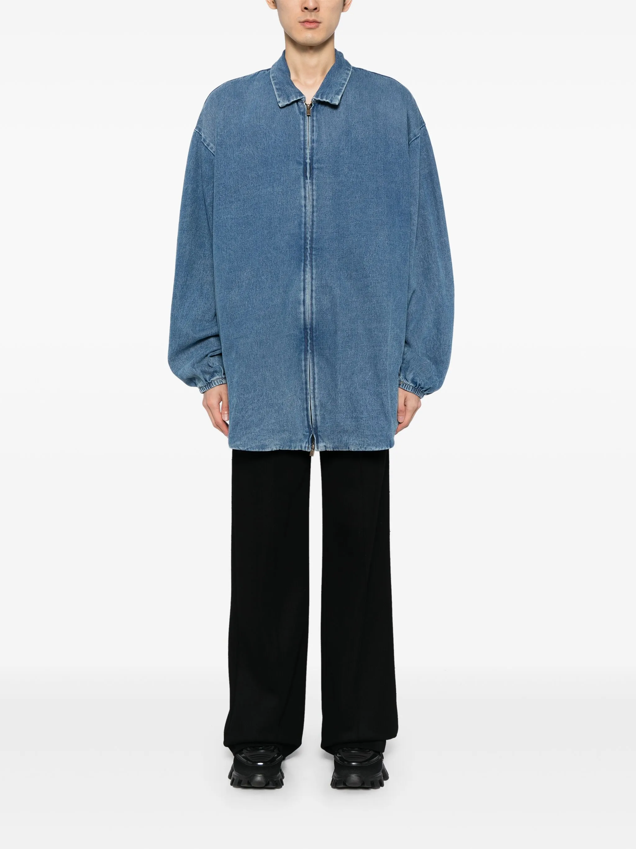 Джинсовая куртка-рубашка на молнии Fear Of God Essentials, синий — фото 2