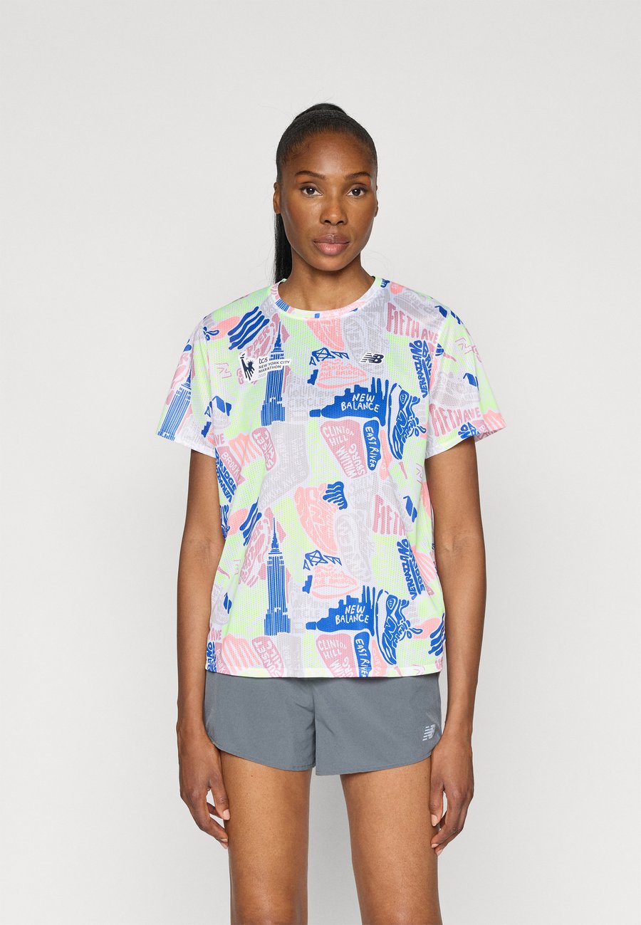 

Футболка New Balance NYC MARATHON ATHLETICS PRINTED, Multi Colors/Multi-Coloured