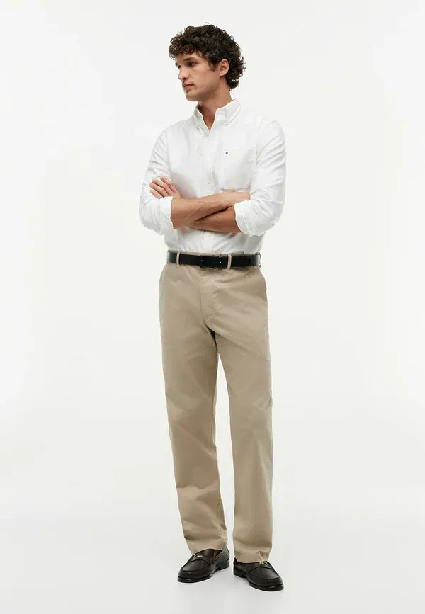 Брюки из твила Dover Essential Twill Trousers Tommy Hilfiger, хаки батик — фото 2