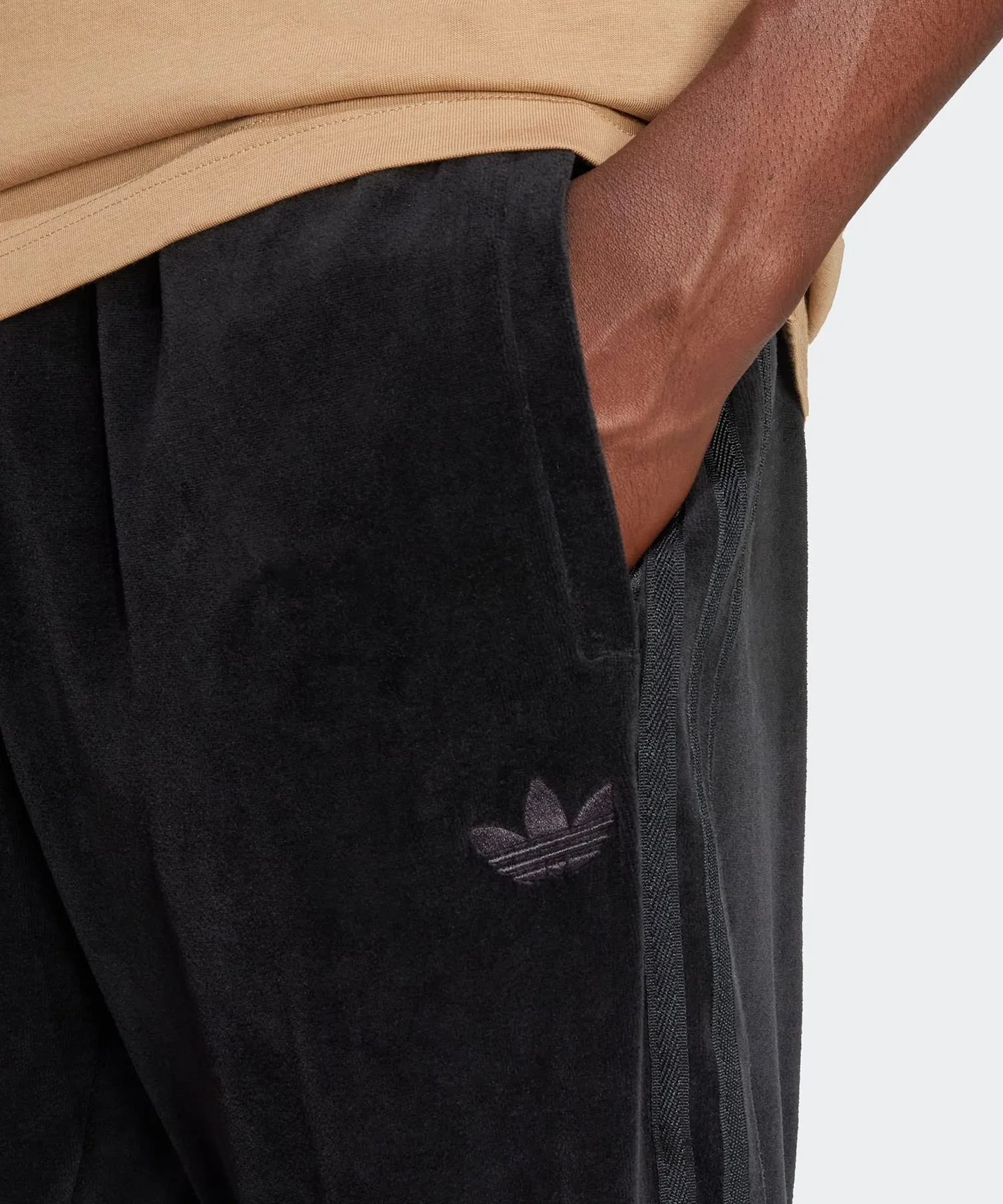 Спортивные брюки adidas VELOUR SST PANT с логотипом Trefoil. — фото 3