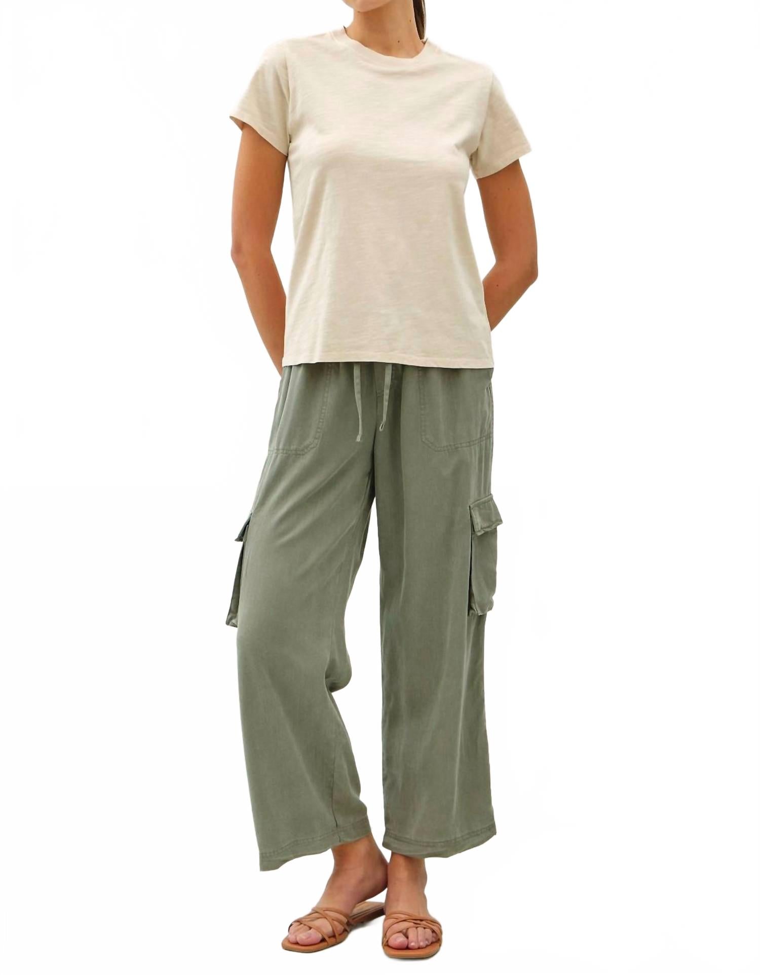 

Топ Decan цвета слоновой кости Be Cool, слоновая кость