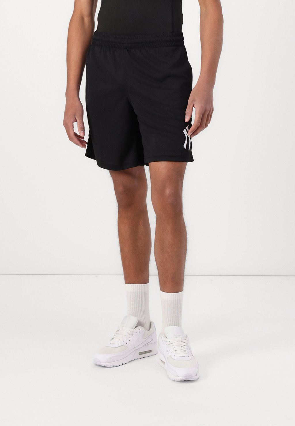

Шорты NEW YORK YANKEES FUTURE SHORT - Tracksuit bottoms '47, черный