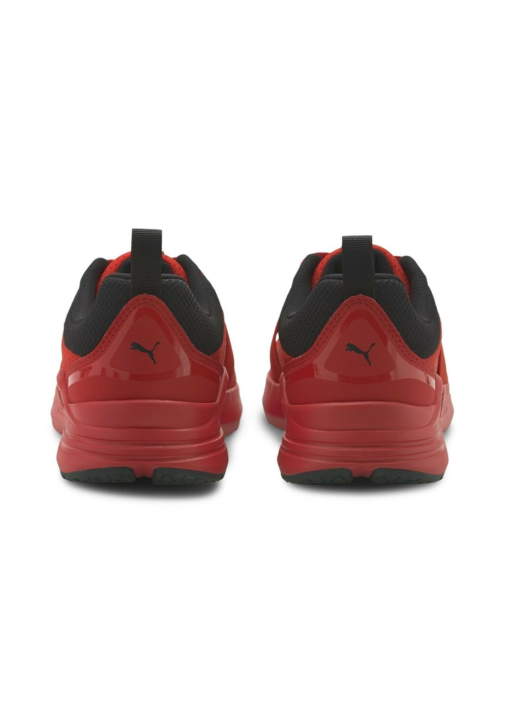 

Кроссовки BASKET WIRED RUN Puma, красный