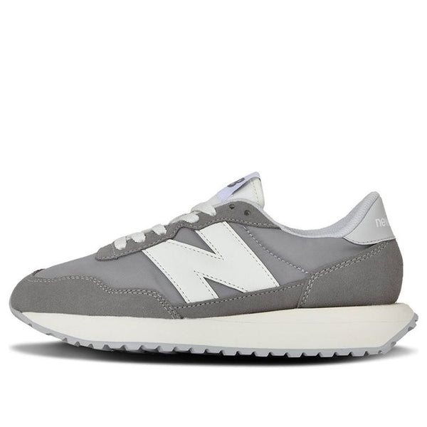 

Кроссовки 237 New Balance, серый