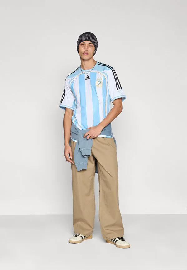 Домашняя футболка сборной аргентины 2006 года Adidas Performance, White/Clear Blue — фото 2