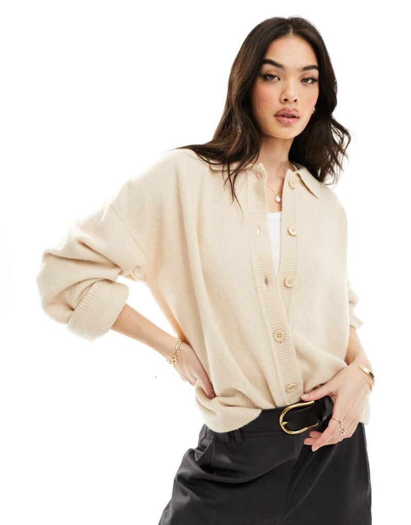 

Овсяный кардиган-рубашка с вязаным воротником ASOS DESIGN