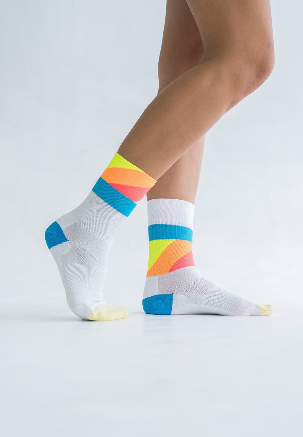 

Спортивные носки ULTRALIGHT STRIDES INCYLENCE, белый