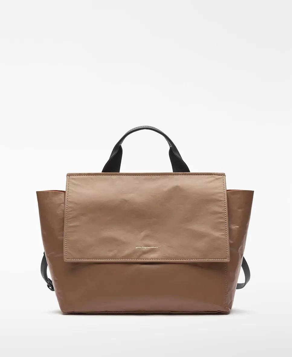 

Женская сумка через плечо Mica с металлическим каркасом Adolfo Dominguez, песочный