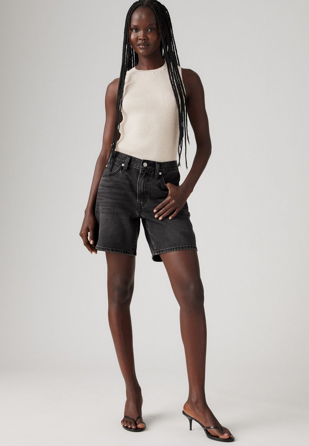 Джинсовые шорты 94 BAGGY SHORT Levi's, цвет Wandering Spirit Clean — фото 2