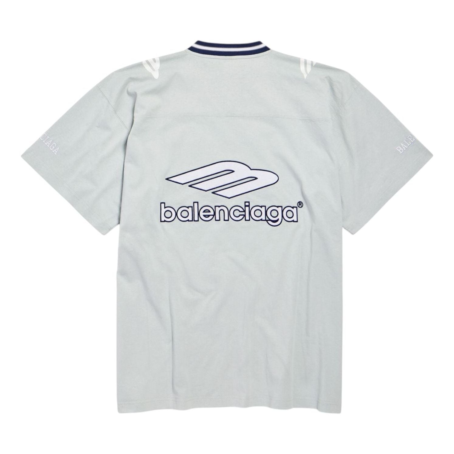 Футболка Balenciaga 3B Football с V-образным вырезом, оверсайз, цвет «Новый серый» — фото 2