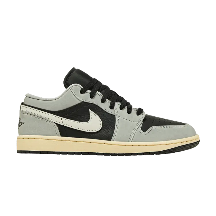 

Кроссовки Air Jordan Air Jordan 1 Low 'Light Smoke Grey', серый