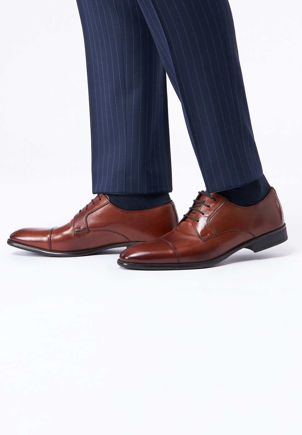 

Ботинки на шнуровке BUSINESS - Smart lace-ups ROY ROBSON, коричневый