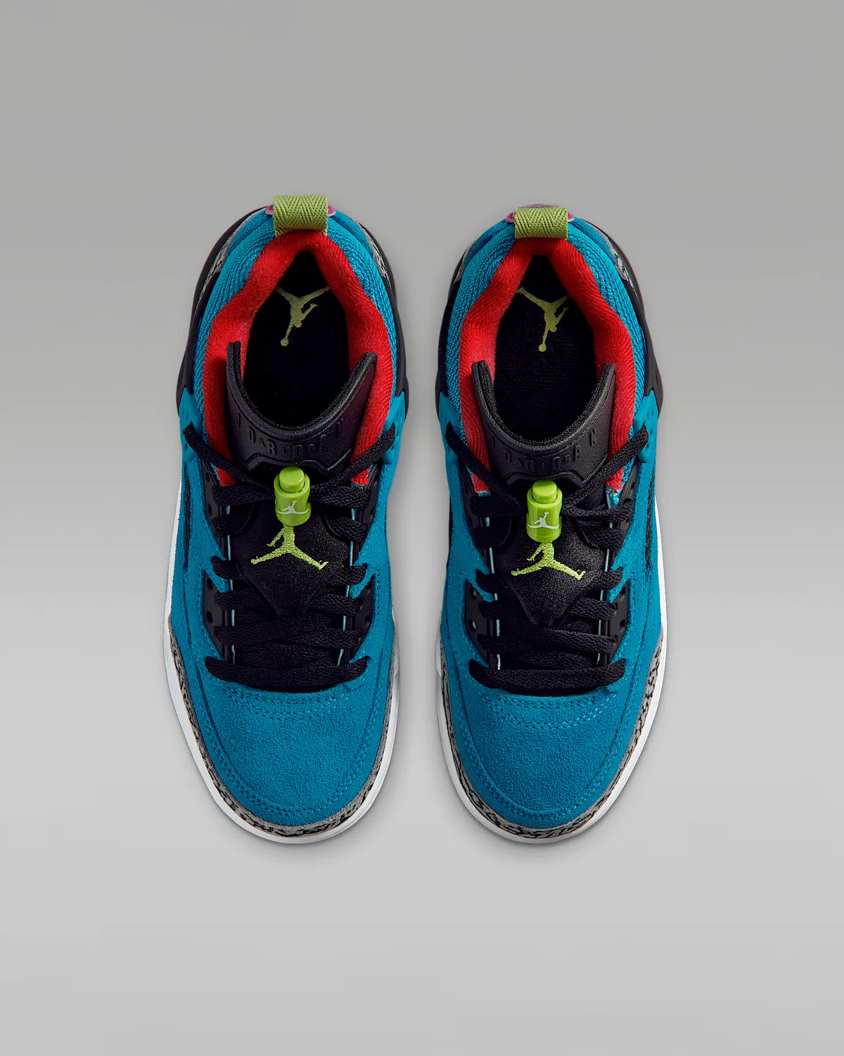 Детские кроссовки Jordan Spizike Low, Neo Turquoise/Light Crimson/Cosmic Fuchsia/Vivid Green — фото 4