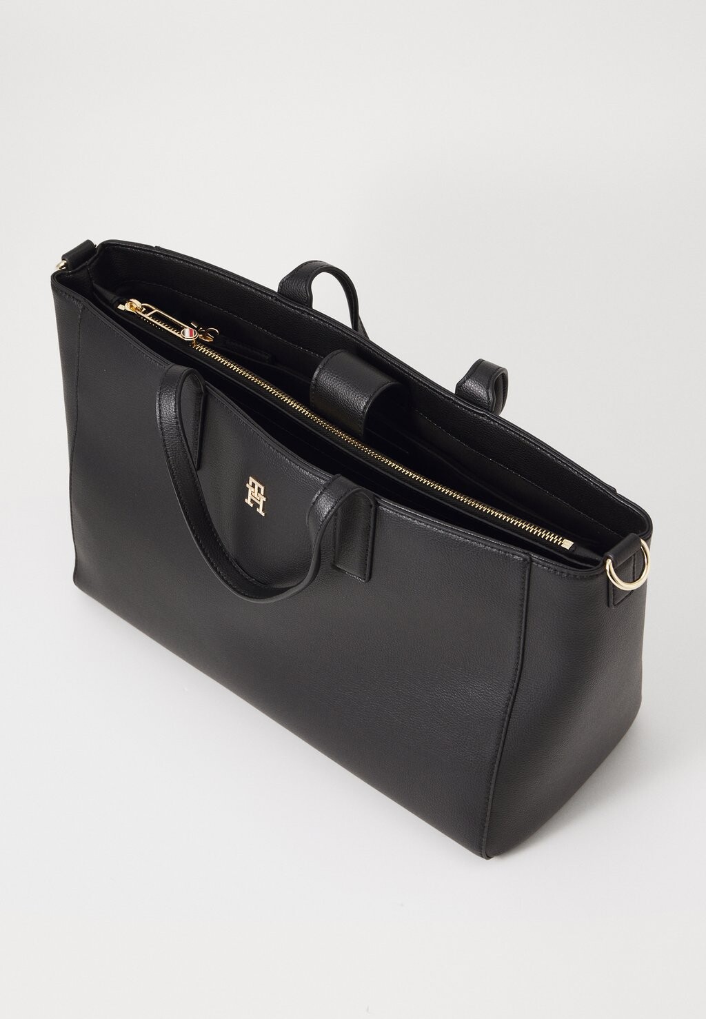 

Сумка LOGOTAPE SATCHEL Tommy Hilfiger, черный