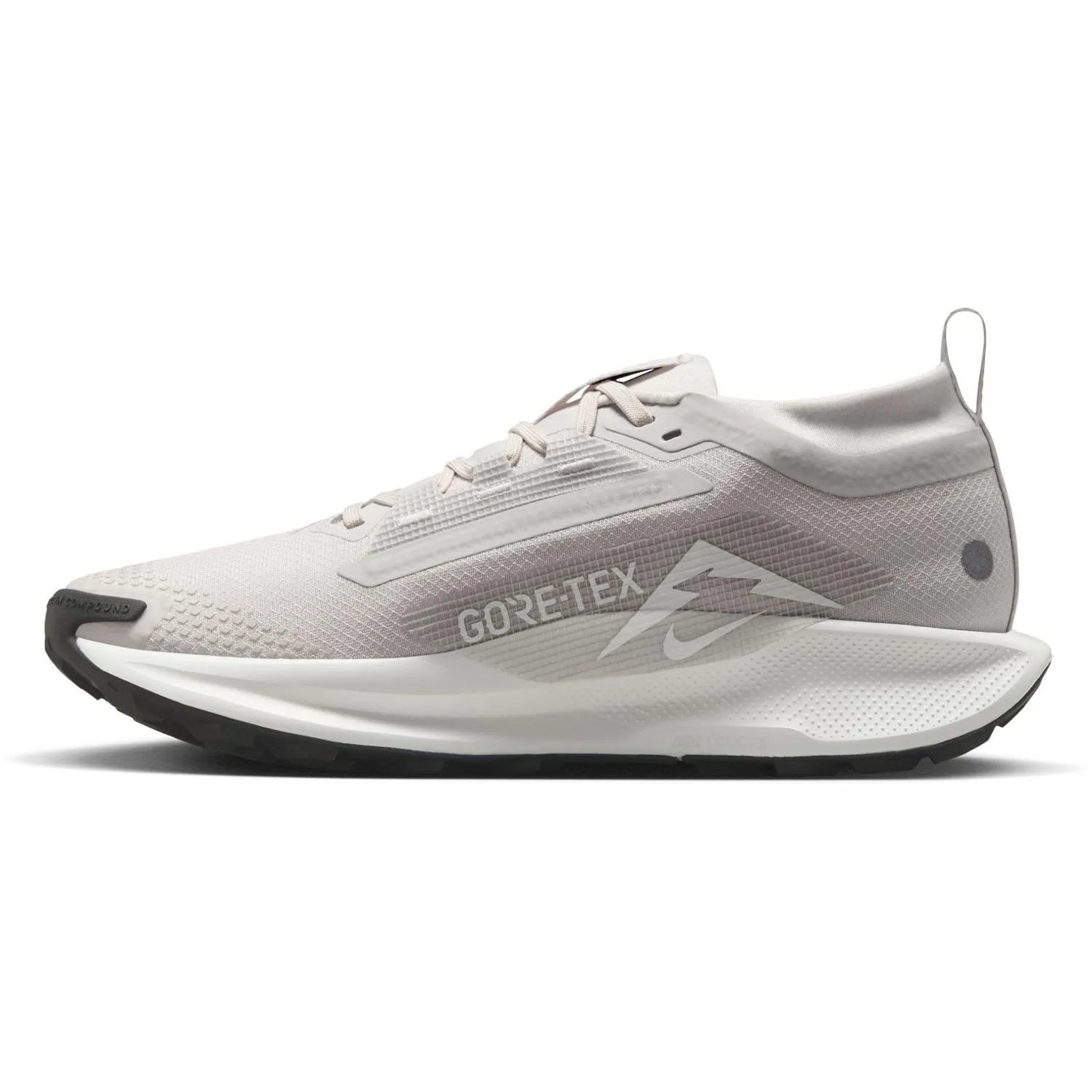 Женские кроссовки для трейлраннинга Pegasus Trail 5 GORE-TEX Nike, Vast Grey/Sanddrift/White — фото 2