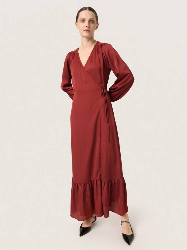 

Платье макси от иоаны Soaked In Luxury, цвет Russet