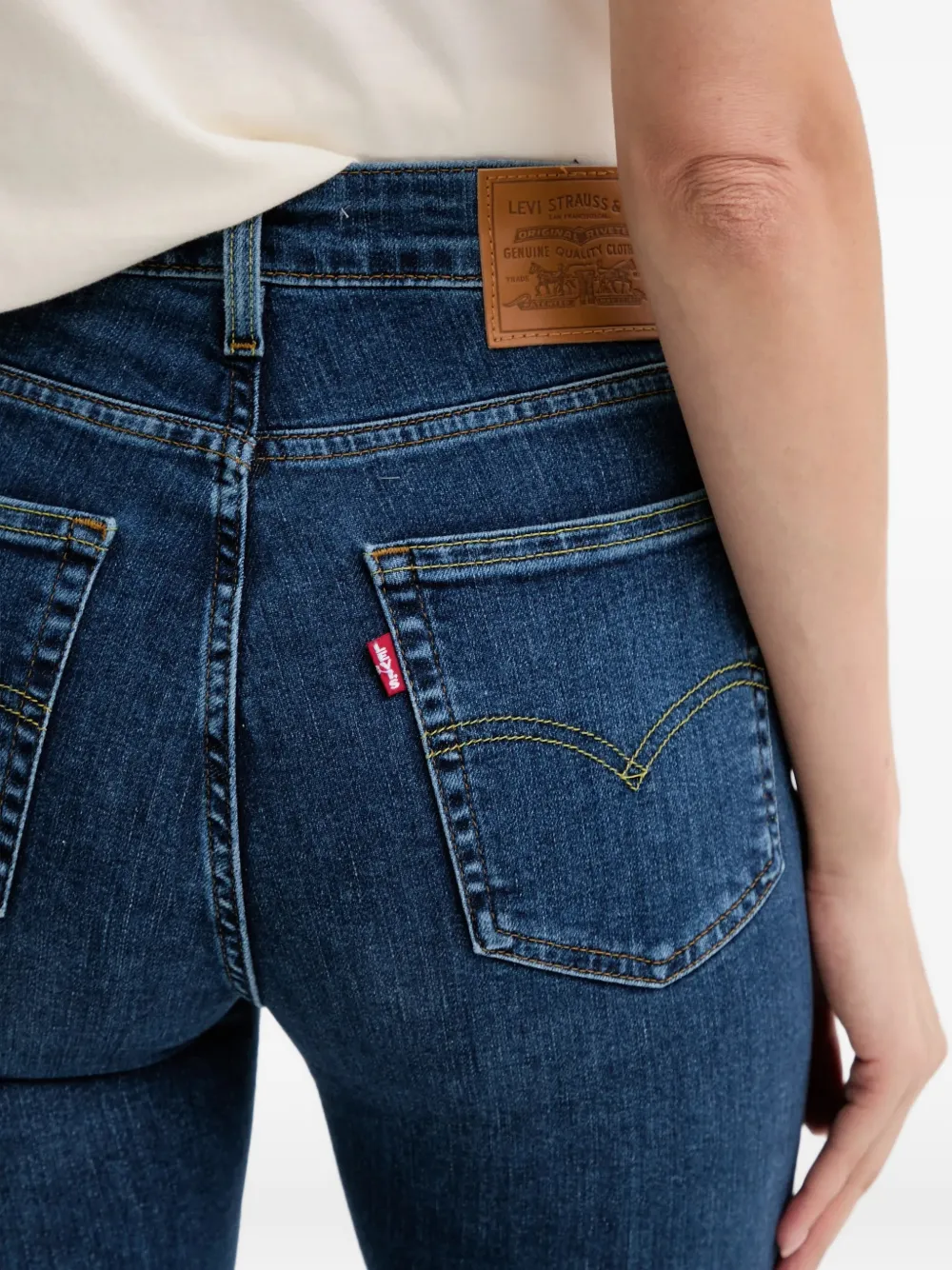 Джинсы 725 с высокой посадкой и расклешенными штанинами Levi'S, синий — фото 4