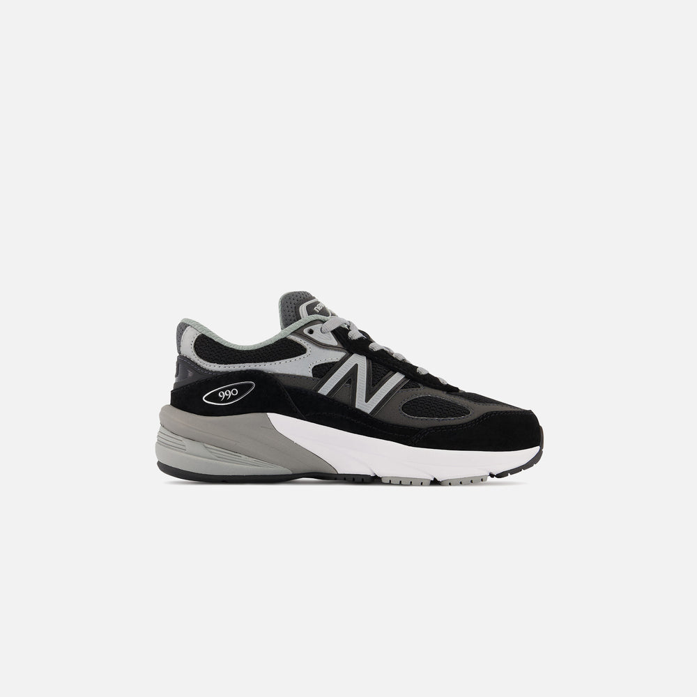 

Кроссовки New Balance Pre-School 990v6, черный