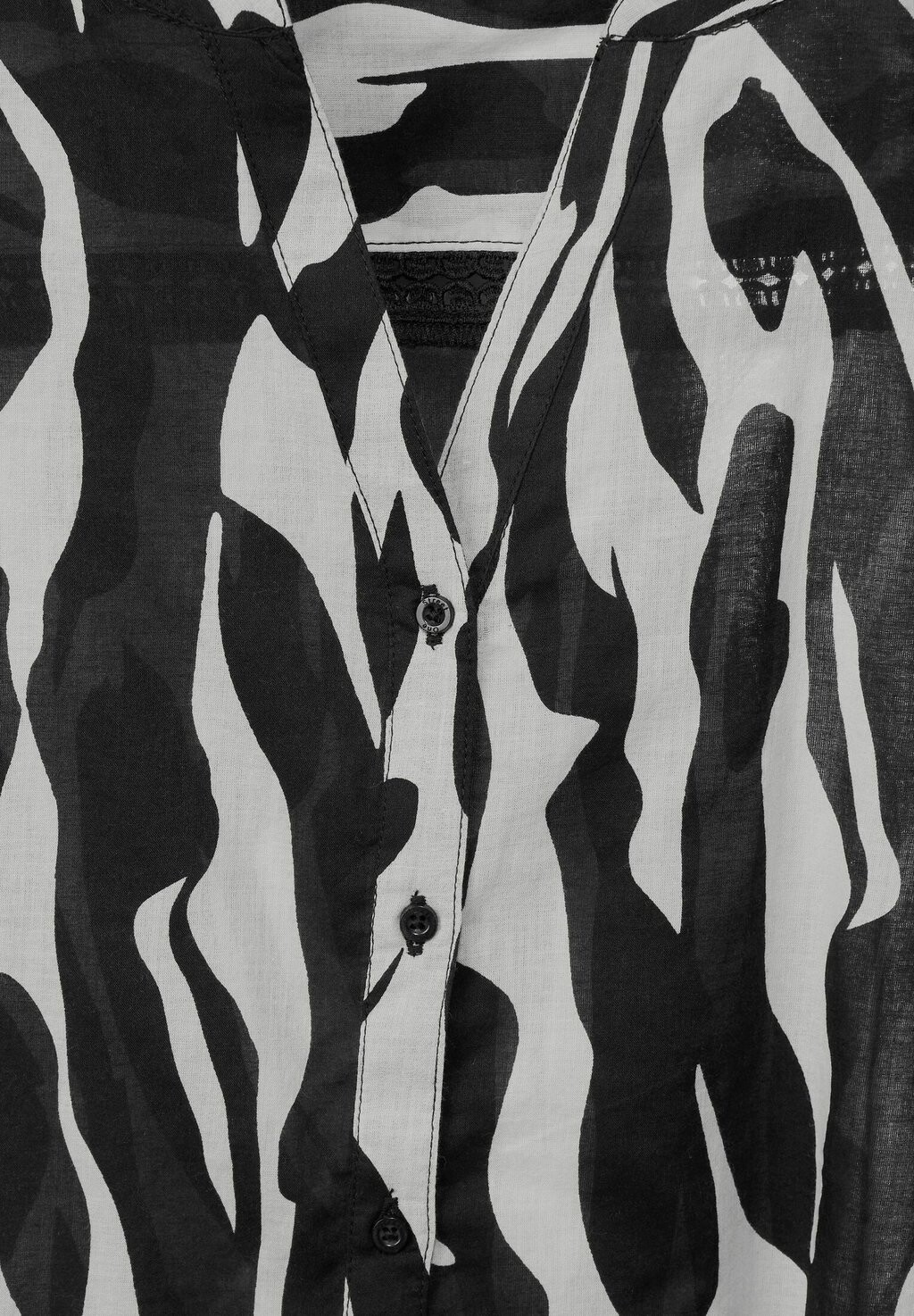 

Блуза PRINT MIT HÄKELDETAILS Street One, черный