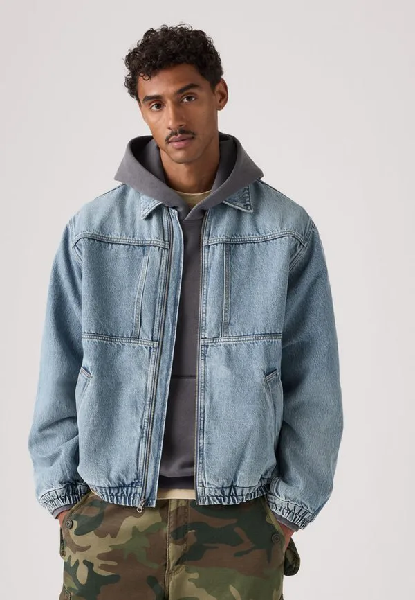 Бомбер jaanai Levi'S, Cloudy Days