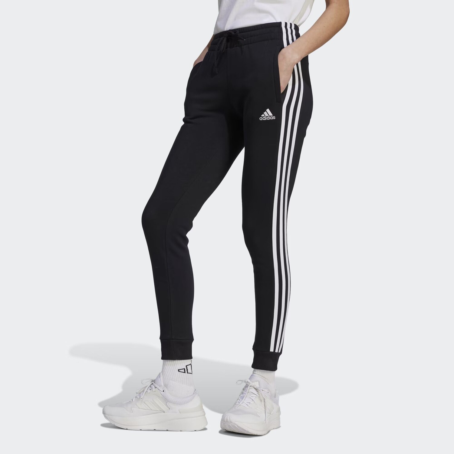 

Флисовые брюки с 3 полосками Essentials Adidas, цвет Black/White