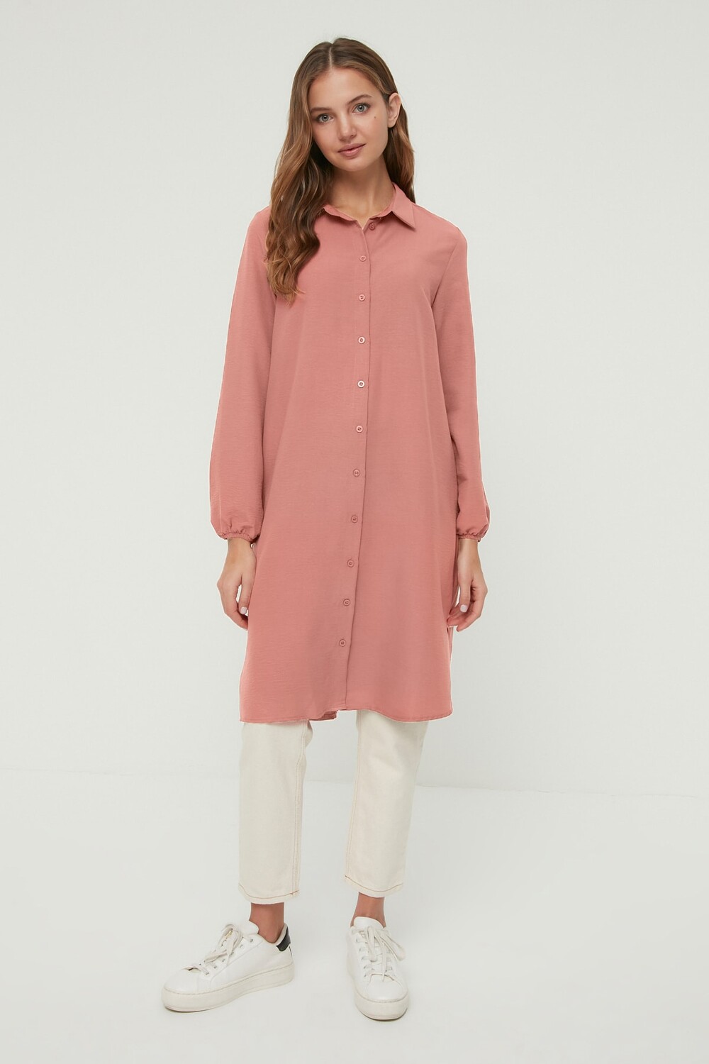 

Рубашка – Коричневая – Свободного кроя Trendyol Modest, коричневый