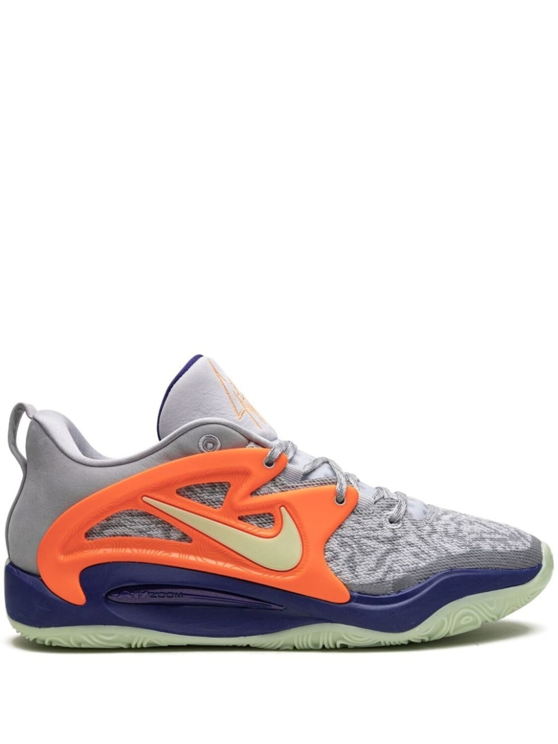 

Кроссовки KD 15 из коллаборации с Cardo Nike, синий