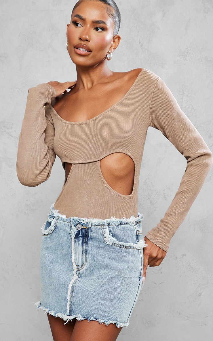 

PrettyLittleThing Джинсовая юбка Vintage Wash с потертостями