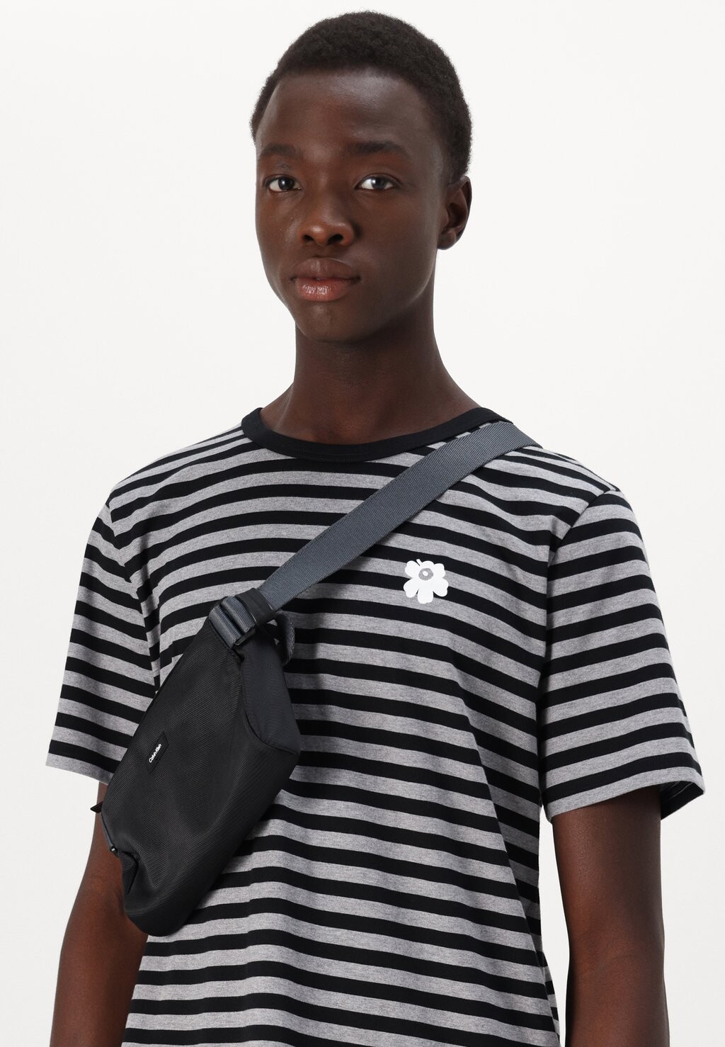 

Базовая футболка TASARAITA UNISEX Marimekko, черный