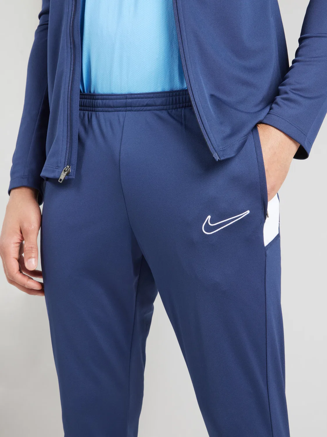 Спортивный костюм Nike Academy 25 синего цвета — фото 2