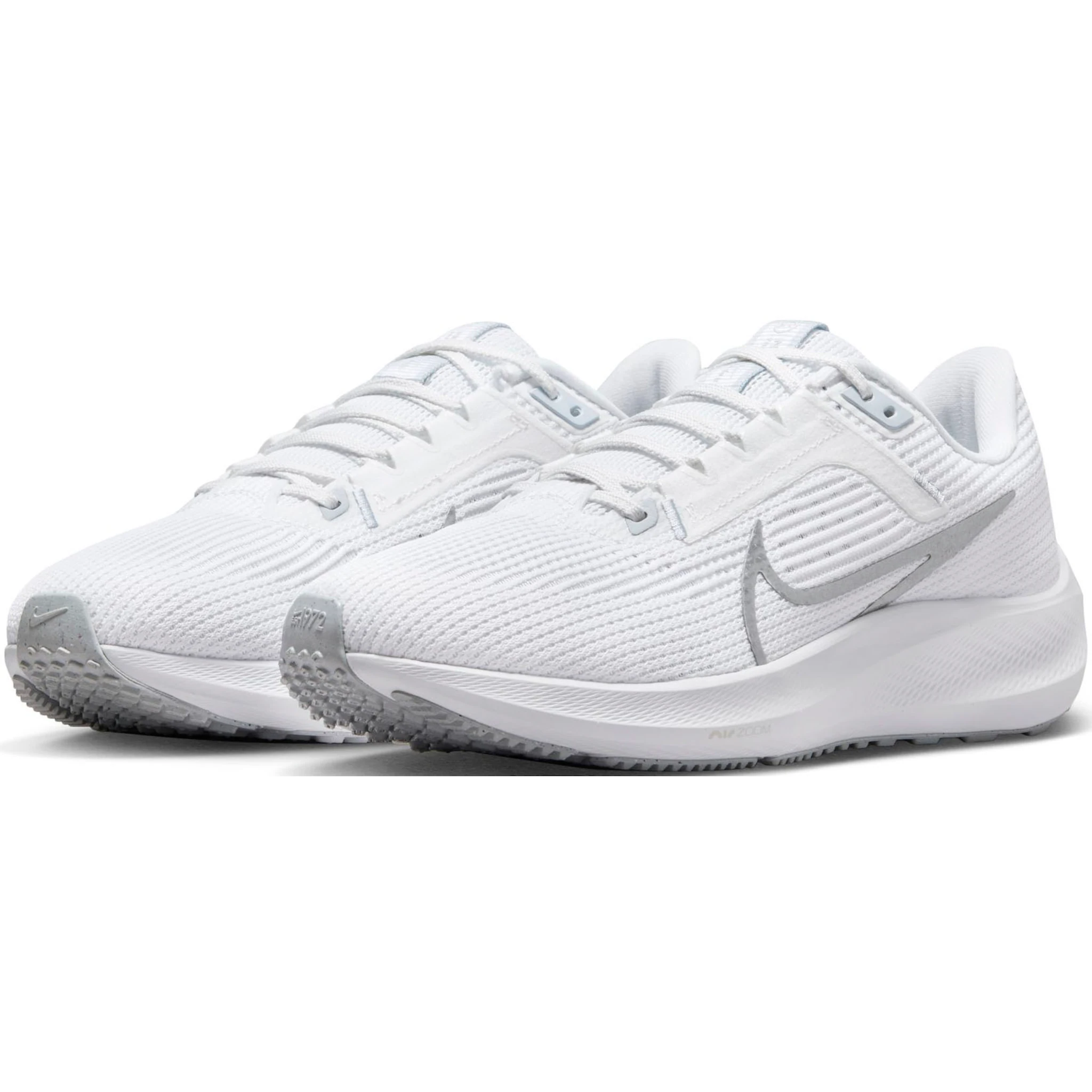 

Кроссовки Nike "AIR ZOOM PEGASUS 40", серебристый