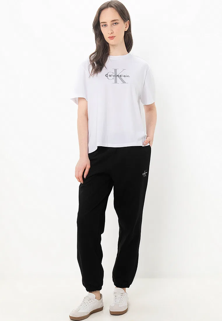 Футболка, с V-образным вырезом, Hero Classic Monologo C Neck Tee, Calvin Klein Jeans, белый — фото 4