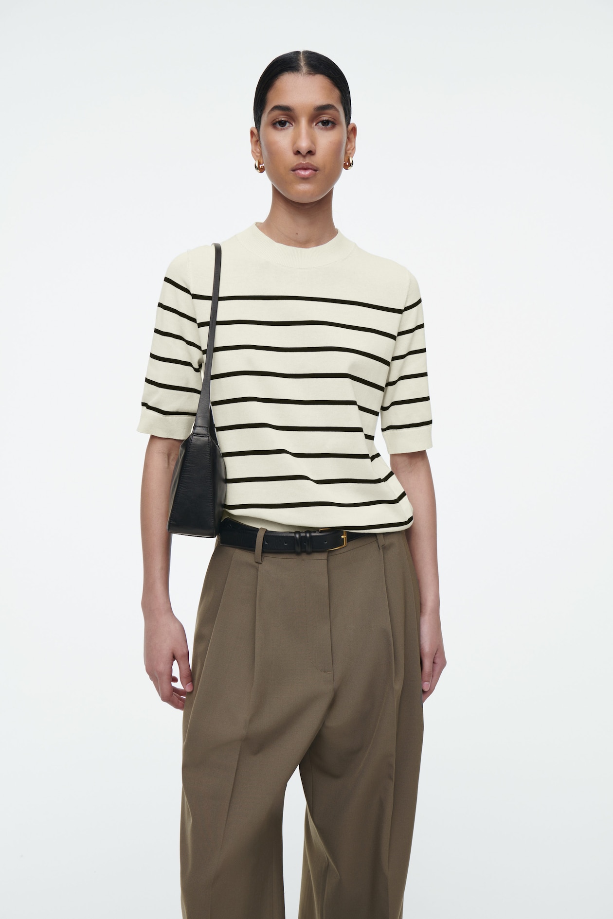 

Трикотажная футболка-regular fit COS, цвет Złamana biel/Paski