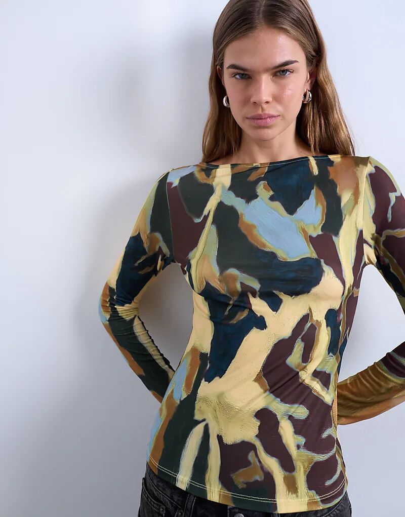 

Топ Topshop из микрофибры с абстрактным принтом в разноцветном цвете