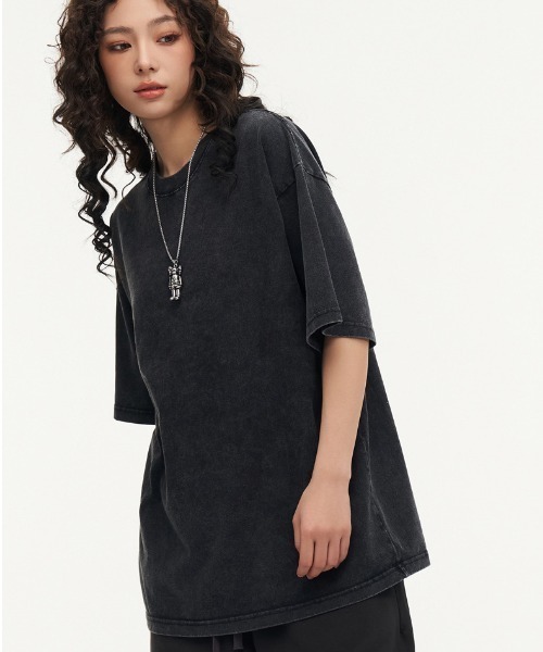 

Футболка с коротким рукавом, круглым вырезом, винтажная пигментная окраска с эффектом перекрашивания B'day, черный