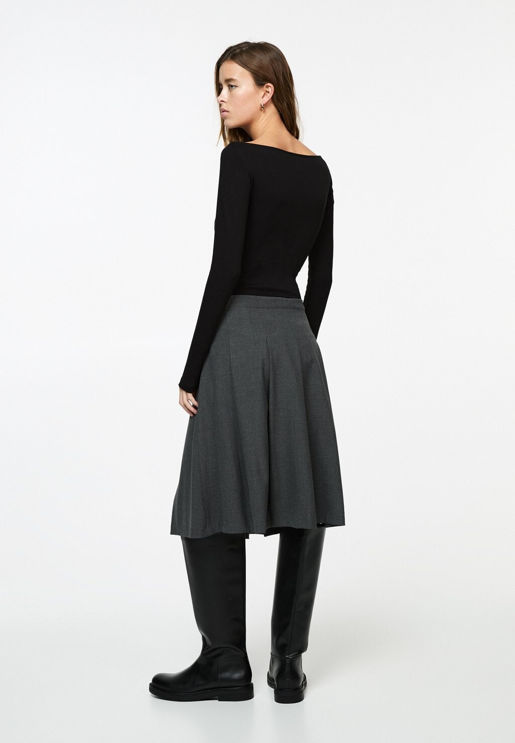 

Топ с длинными рукавами LONG SLEEVES PULL&BEAR, черный