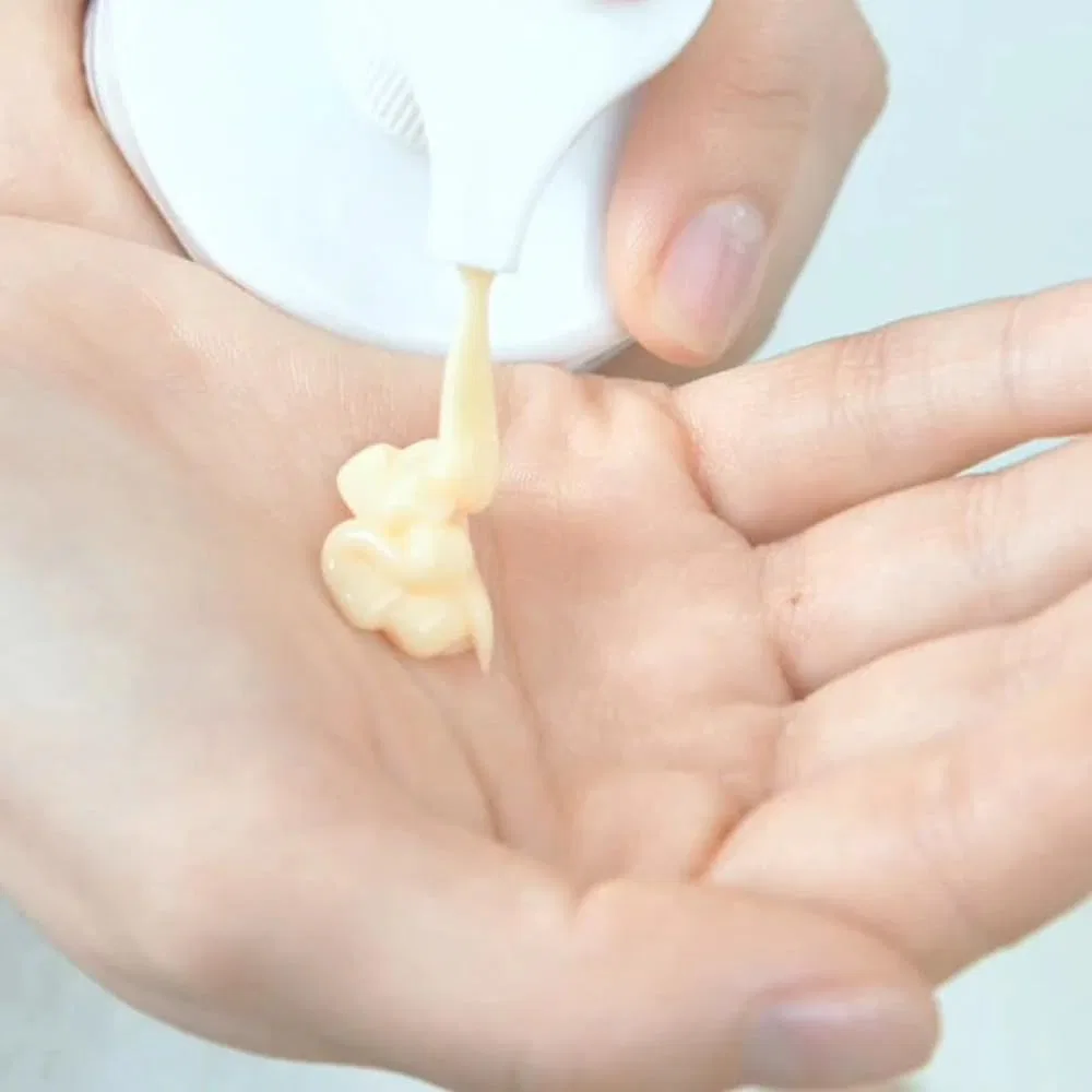 Увлажняющее молочко для тела «Radiant Vitamin C» от EVOLUDERM, 500 мл Evoluderm — фото 2