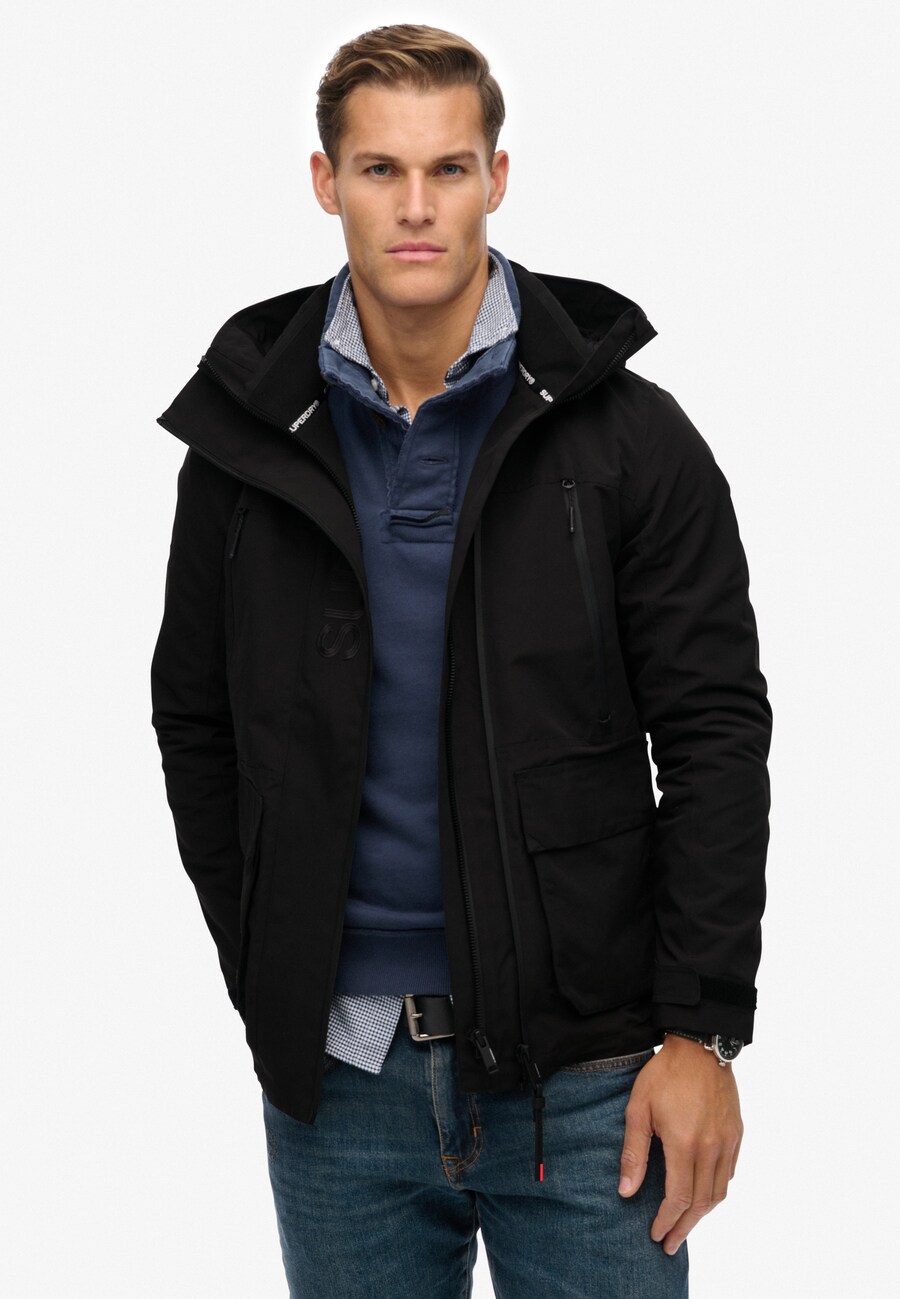 

Демисезонная куртка Superdry, Black
