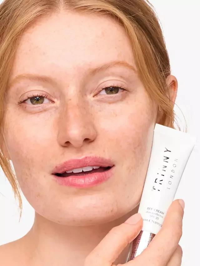 Сыворотка Trinny London — Для совершенствования кожи BFF SPF , Lightest, 30 мл — фото 3