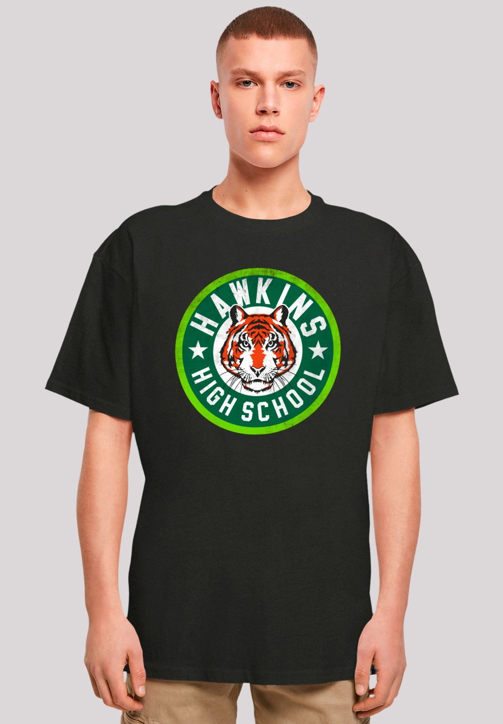 

Футболка с принтом STRANGER THINGS HAWKINS TIGER CIRCLE NETFLIX TV SERIES F4NT4STIC, черный