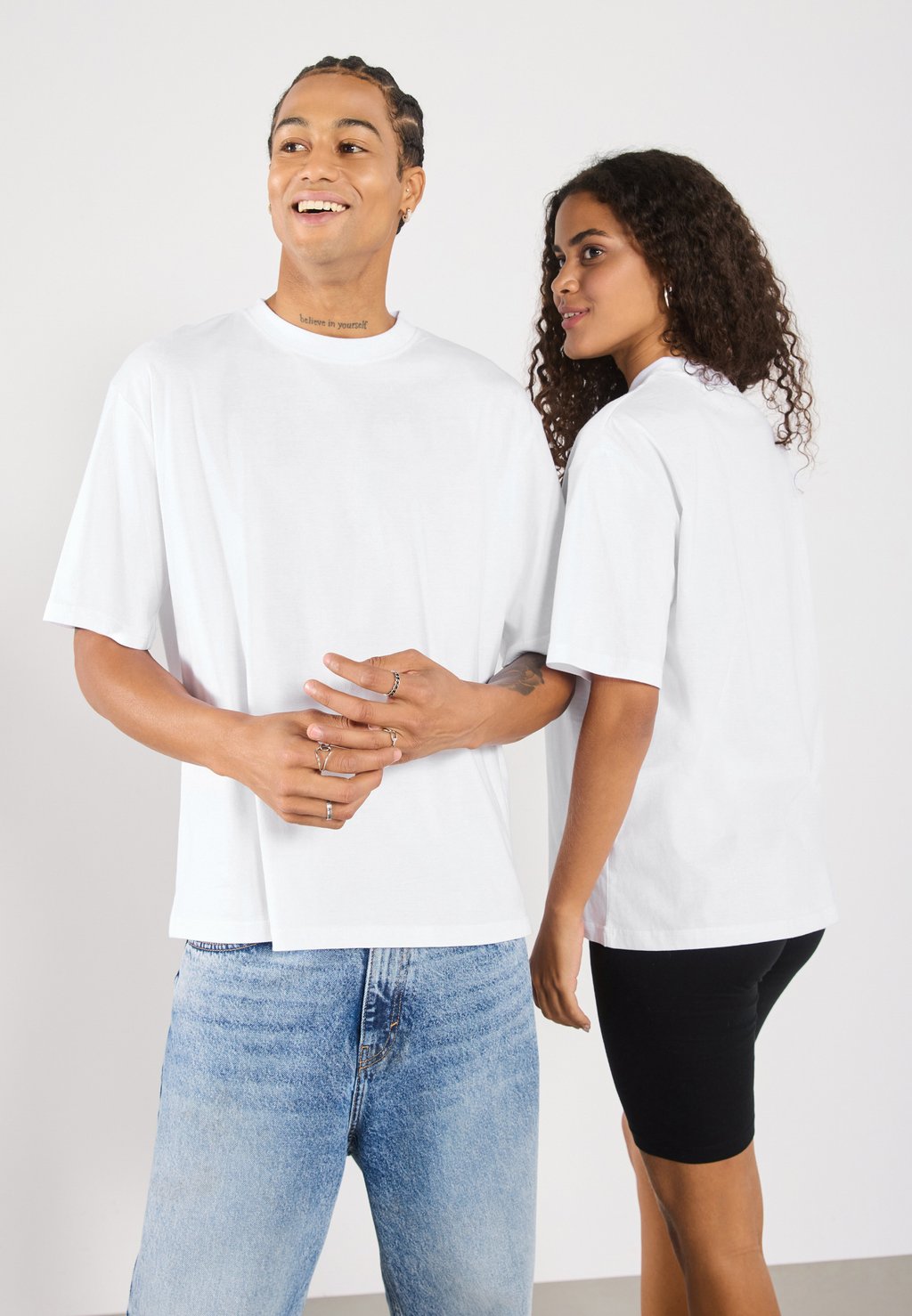 

Базовая футболка UNISEX YOURTURN, белый