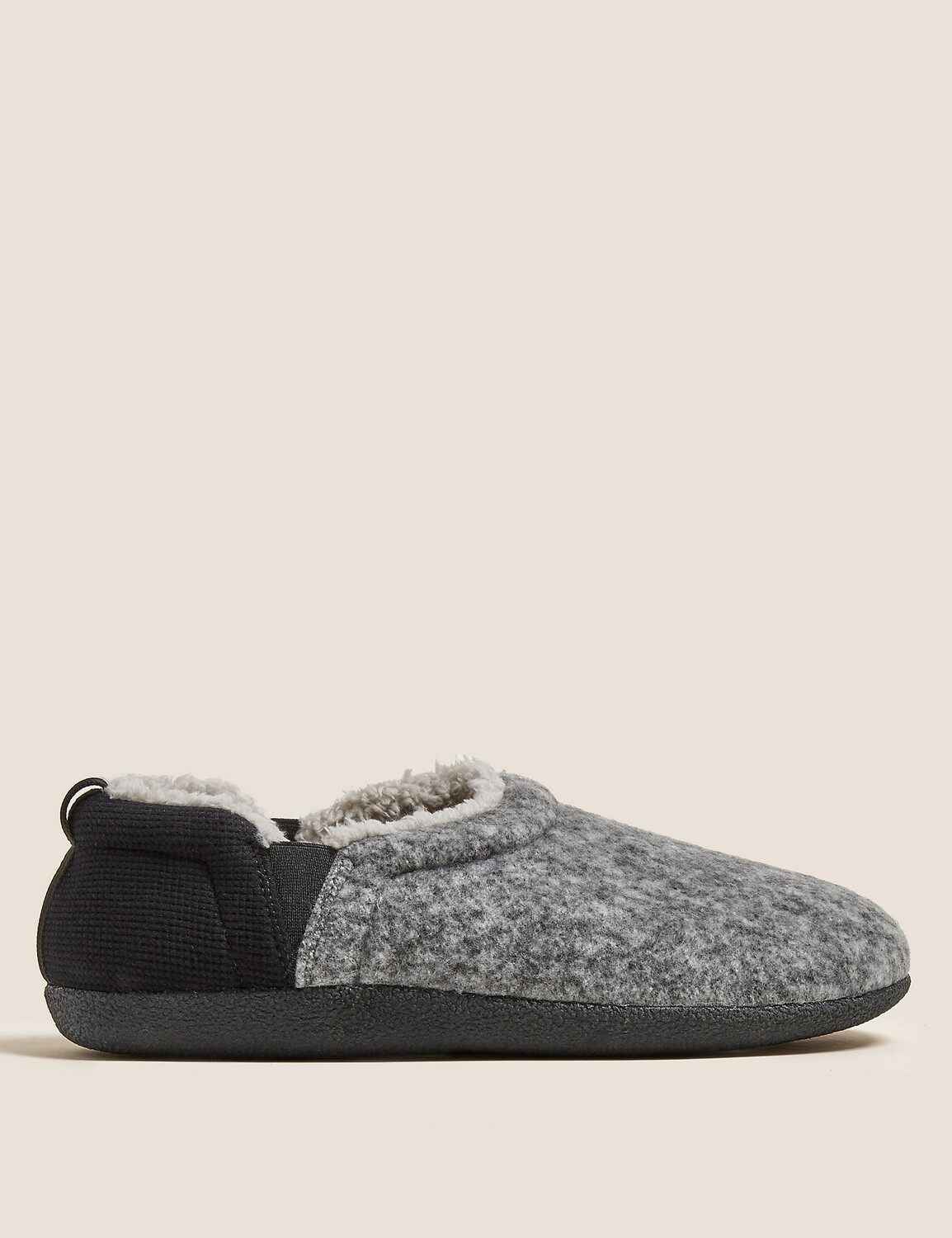 

Тапочки на флисовой подкладке с Freshfeet Marks & Spencer, черный микс