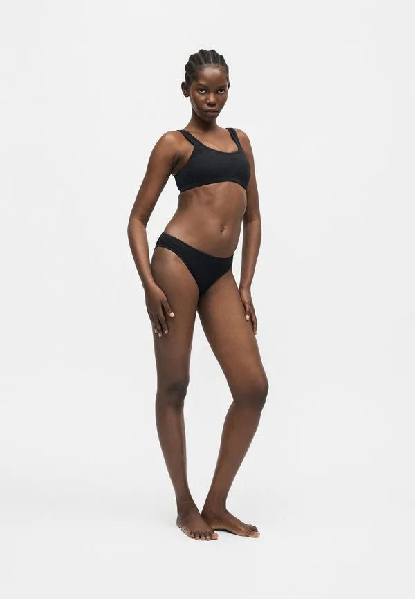 Верхняя часть бикини-бралетта shoreline с присборенными складками Nike Swim, Black — фото 2