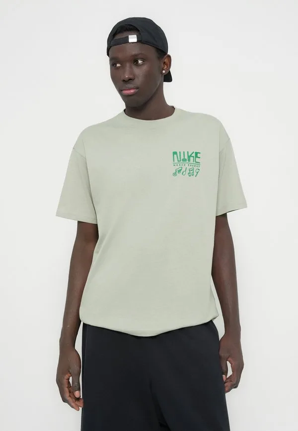 Футболка с принтом "tee sounds" Nike Sportswear, Spruce Fog — фото 4