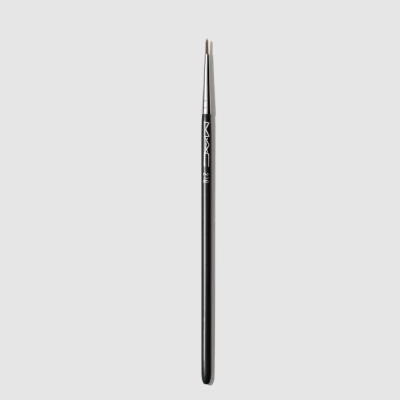 Кисть для подводки глаз MAC Delicate Eyeliner Brush #210 — фото 3