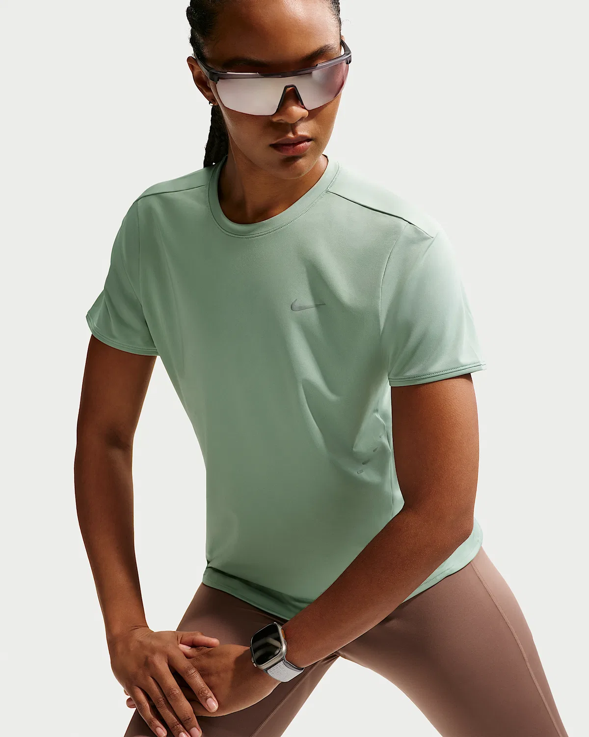 Женский топ для бега с коротким рукавом Dri-FIT Nike Swift, Steam — фото 3