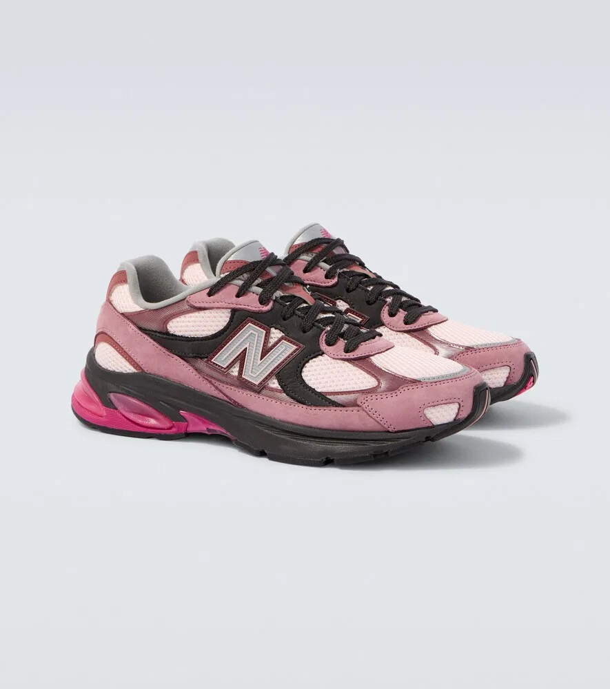 Кроссовки ABZORB 2010 с замшевой отделкой New Balance, розовый